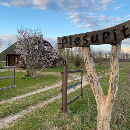 Piesupite Villa Staburags Exteriör bild
